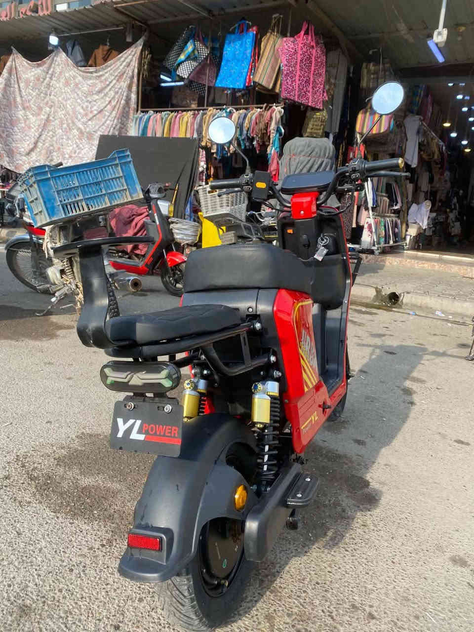 سلام عليكم دراجه شحن (YL)للبيع سعره 550  مكاني الحويجة الاتصال على الرقم ‏‪***********‬‏
