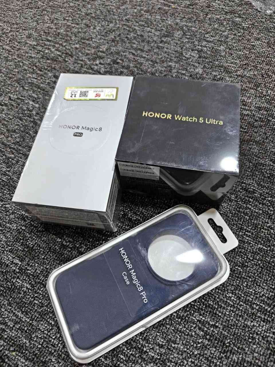 هونر ماجك 8 برو جديد غير مستخدم نسخة الحجز المسبق ما ساعة هونر ويج 5 الترا ذاكرة 512 
السعر 1.400.000
العنوان البصرة ***********
