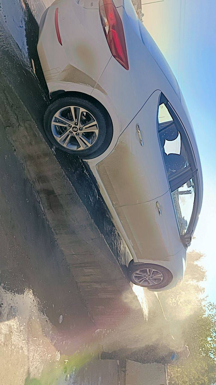 ‏النترا خليجي مكينه 2000دوش
‏موديل 2017
‏فول بدون بصمه. 
‏سلايد روف 
‏حساس  خلفي
‏مري شفط
‏كشنات جلد
‏داخل صاج 
‏سياره باسمي مكاني الانبار
‏ا
‏***********
‏
