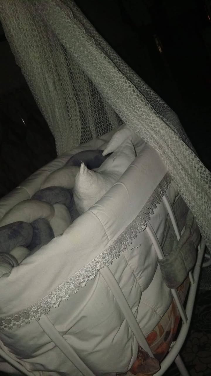 البيع واتساب ***********
