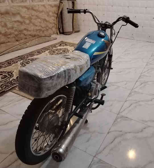 ارشه 15 مكينه 20(اوراق اصولي 7)  الدراجه كامله او شغاله سعره 425 وبيه مجال مكانه الدوانيه عفك رقمي *********** واتساب
