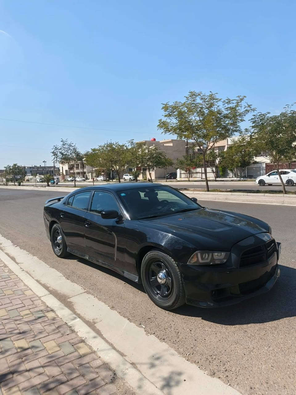 السلام عليكم جارجر SXT
موديل ٢٠١٤ 
وارد أمريكي
مكينه ٣٦٠٠
 السيارةعلمن السياره بيها فخذه مبدله 
رقم بغداد مشروع وطني
 بسمي سنويه تخم تاير ويل بوليسي
كير طياره
سقف روز رايز 
 تبريد ثلج السعر 130 وبيها مجال الشراي
 هاذ رقمي***********
مكان السيآره بغداد حي الجهاد
