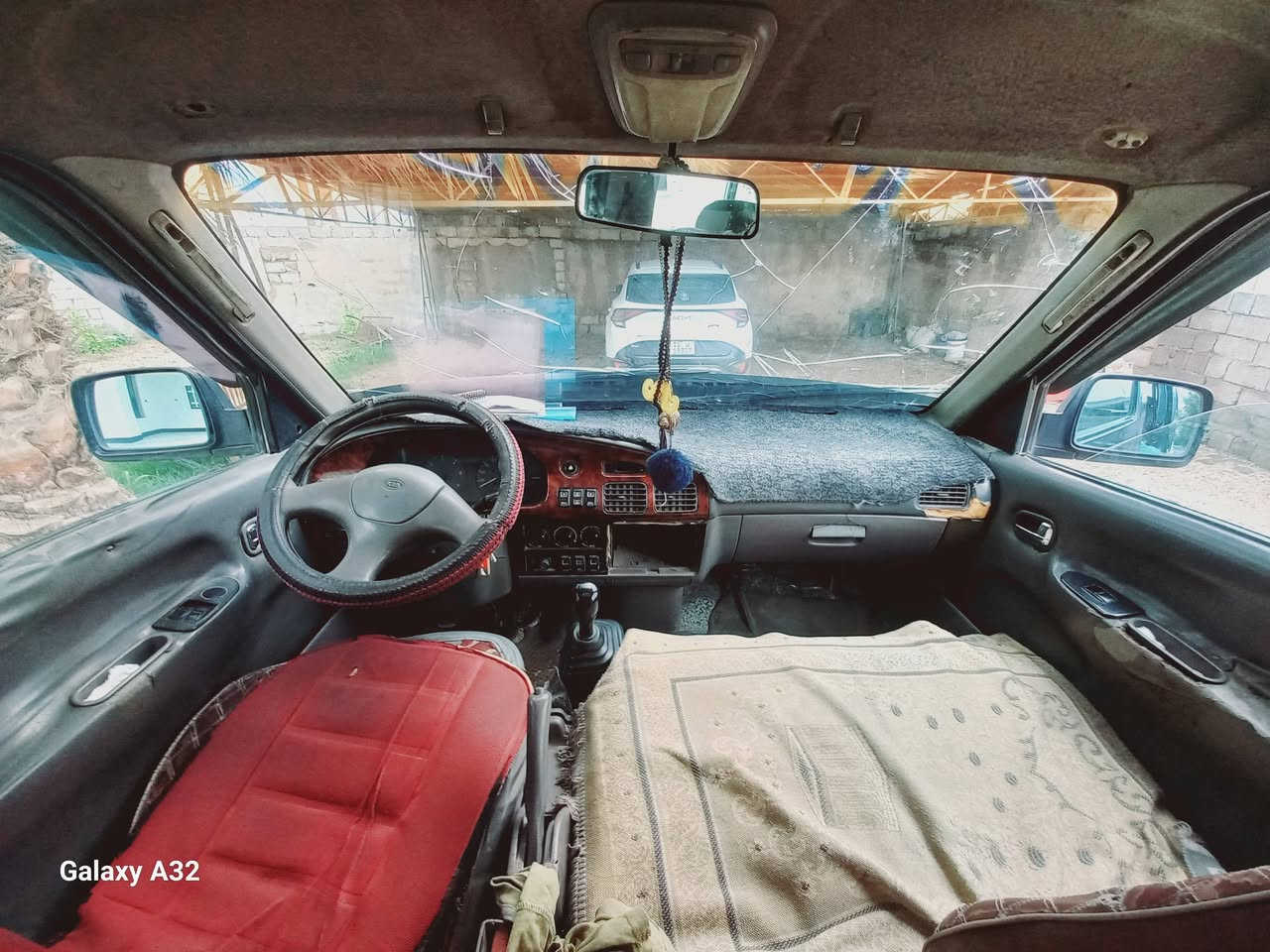 📢 للبيع باص سياحي
🚐 للبيع باص نوع Kia Pregio موديل 1997
✔️ مناسب للعمل والنقل أو الاستخدام العائلي
🔹 المواصفات:
الموديل: 1997
السنوية: لحد شهر 8 / 2026
الرقم: ألماني وباسمي
المحرك: تم تجفيته قبل أقل من سنة
الكير + الكسن: مكفولات
الصدر: نص عمر
🔹 الحالة:
السيارة مصبوغة (حزام) أثر جراد
الداخل بحالة جيدة
شغالة وجاهزة للاستخدام
💰 السعر: 60 ورقة (قابل للتفاوض)
📍 الموقع: بغداد – أبي غريب
📞 للتواصل: ***********
