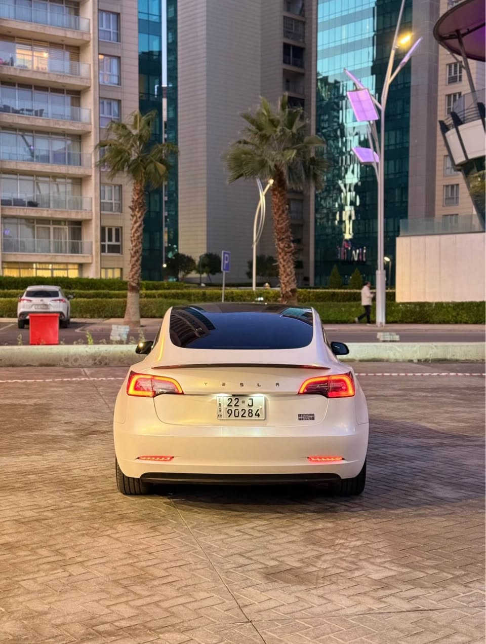 - (tesla-3)(تێسلا -٣)
- (2023)(٢٠٢٣)
- (single motor)(تاک ماتۆڕ)
- ( full option)(فوول مواسەفات)
- (light + back light led)(لایت و بەگلایت لید)
- (auto headlight system )(سیستەم لایتی ئەوتۆیە )
- (all seat heater)(هەموو کوشنەکان هیتەر)
- (stern heater)(سوکان هیتەر)
- (fold mirrors)(ئاوێنە شەفت)
- (5 camera )(٥ کامیرە )
- (dashcam)( کامیرە خەزن )
- (sped cruse)(تحدید سرعة)
- (line assist)(خەتی جادە )
- (charger 32A)(وایەر شەحن٣٢ ئەمپێر )
- (35000mi)(٣٥٠٠٠ مایل)
سەیارەکە بێ بۆیاخ بێ دەعم بەس یەک خەت لە دەرگای سەکن pdr ی هەیە و سەیارەکە کامل بە شەرت (پاتری + کارەبایات ) و سەیارەکە کامل کامل جوانکاریە لەزگە عام سپی مات  و کەڤەر کامیرە و باڵ بیلادی و تاخم کەپ بیلادی و هەتا دەعامى پشتەوە ئیشارەت بیلادی و لۆگۆی تێسلای دەرگاکان بیلادی و ستاند مۆبایل بیلادی و  درع شاشە بیلادی و گێچی سوکانی لەسەرە و نیو سوکانی هیتەری لەسەرە بیلادی کامل کامل کەمالیاتی لەسەرە بەبێ یەک دینار مەسروف 

197$ و مجال

***********
***********
