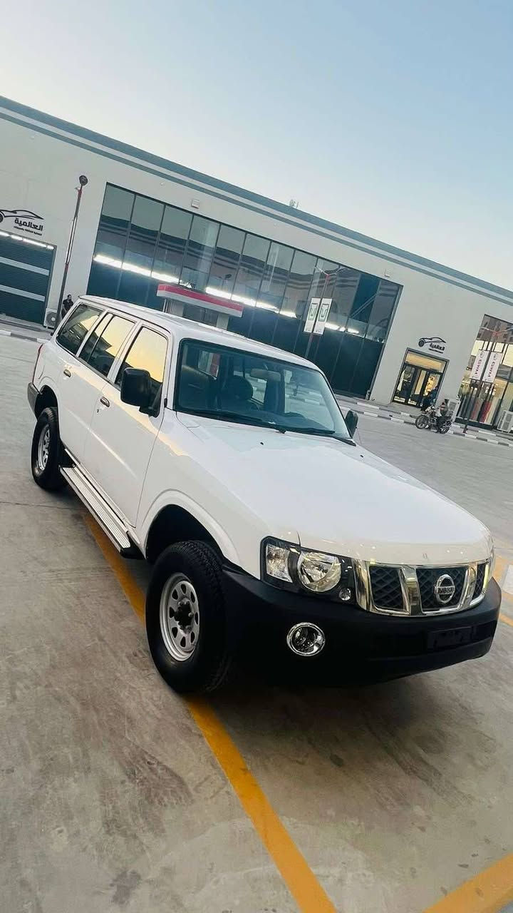 نيسان باترول 4500 موديل ٢٠٠٩ مزايده كفاله عامه من صبغ ضربه مكينه ع البلاد تبريد كهربائيات ع البلاد دواخل ع البلاد دفع رباعي تانكي عدد ٢ بيه كتاب رسمي ماشي بالمعامله *********** السعر ١٢٧ بيه مجال
