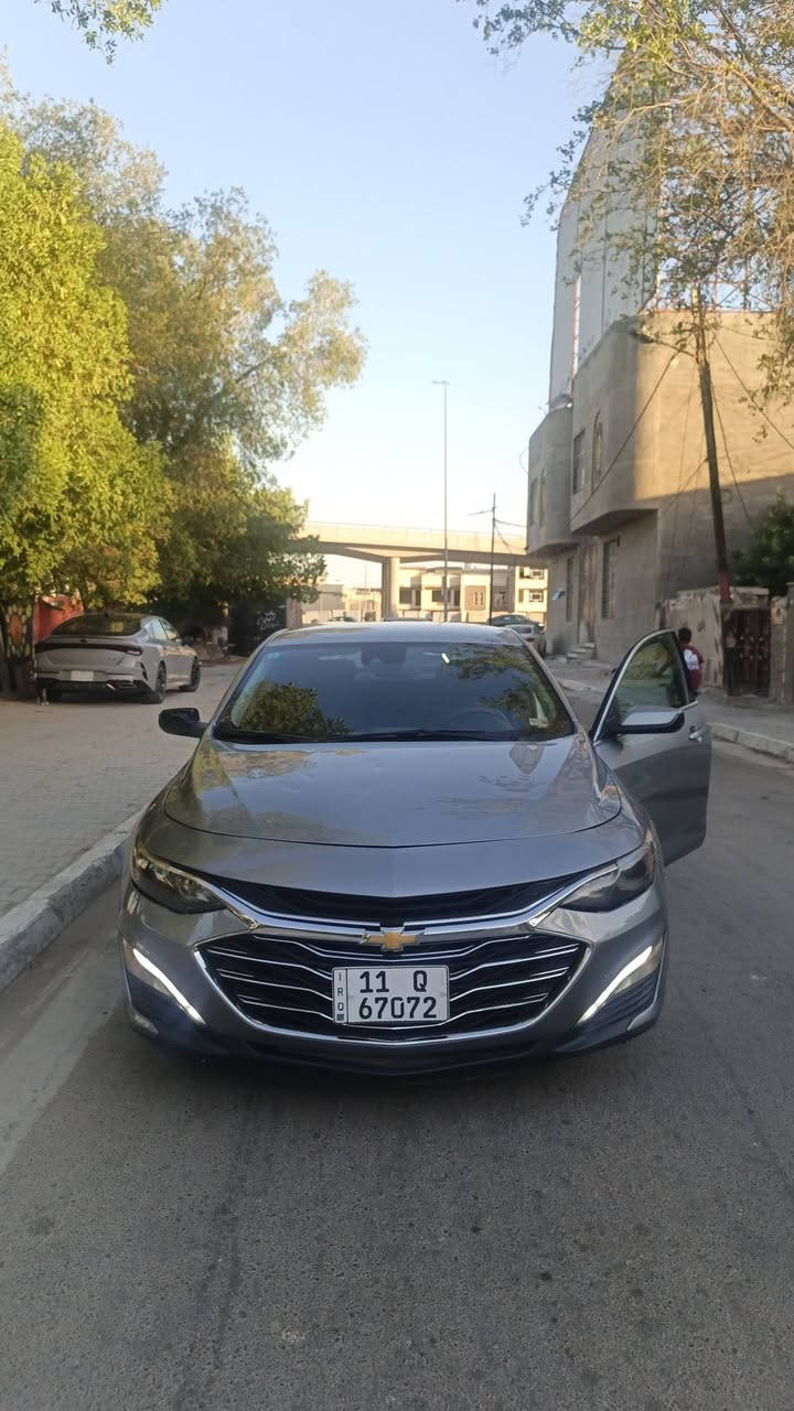 السلام وعليكم ماليبو ٢٠٢٤ مواصفات الماليبو معروفة حساسات خلفية حساسات جانبيه شاشه جبيره سايد بريك بصمه حادث كما موصح بالصور دعاميه صبغ مع ربع البنيد ماشية ١٤الف السياره مغلفه ppf بالكامل مع درع جامه أمامه السعر ١٣٧ بغداد ***********
