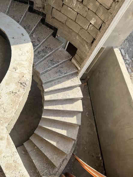 🏡 دار قيد الانشاء حديث رفت ٦٠
📄 مع كتاب ضمان من الشركة لمدة ١٠ سنوات
📍 الموقع: النجدة النهريه
طابقين ٤ غرف نوم 
الدار كما موضح بالصورة يباع 
صدر طير
📐 المساحة: ١٨٠ متر

للاستفسار أكثر، يرجى الاتصال على أرقامنا
***********
أو زيارة مكتب الثريا للعقار
📌 خلف نارت مول – مقابل مجمع الفردوس السكني – مجاور حلاقة الفردوس
