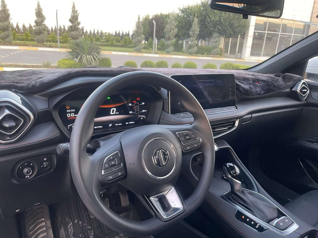 ئيمجي جيتي موديل ٢٠٢٥ فول مواصفات بي بوياخ بي سارد بي شوخت ته نها ١٤ هه زار روشتوه ناونيشان -سليماني 
ژ.***********
نرخي ١٢٥ معامه له يه كي زور كه مي تيايه
