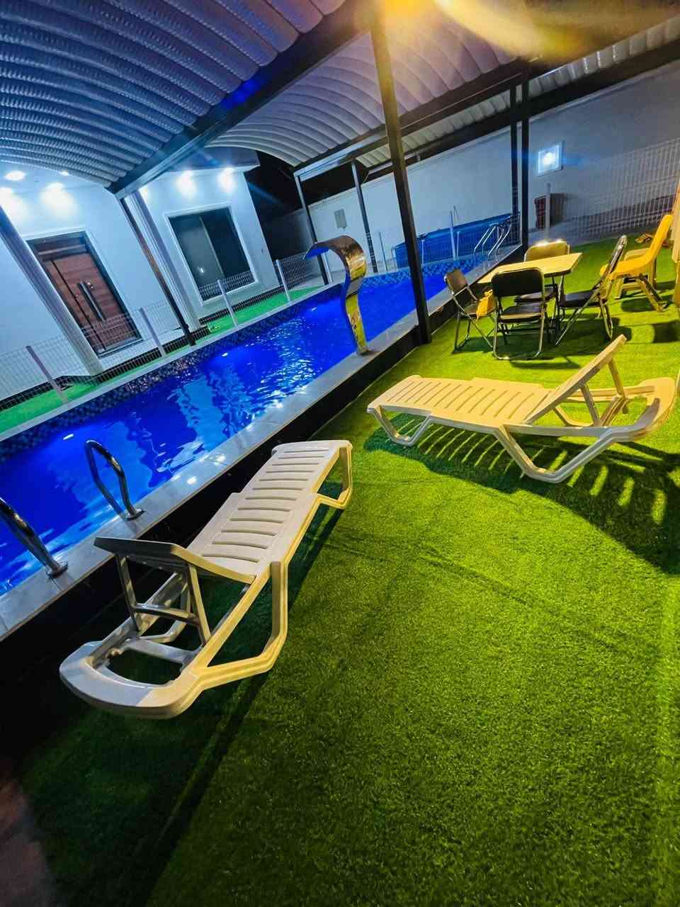 تعلن منتجع ومزرعة البحراني عن جاهزيتها لاقامة حفلات الخطوبة والحنه والاعراس وحفلات التخرج 
تحتوي على :
حديقة كبيرة لاقامة الحفلات
صالة واستقبال كبيرة 
تحتوي على جميع التفاصيل المطلوبة
العنوان : بغداد _ الدورة_ البوعيثة 
للحجز والاستفسار ***********
