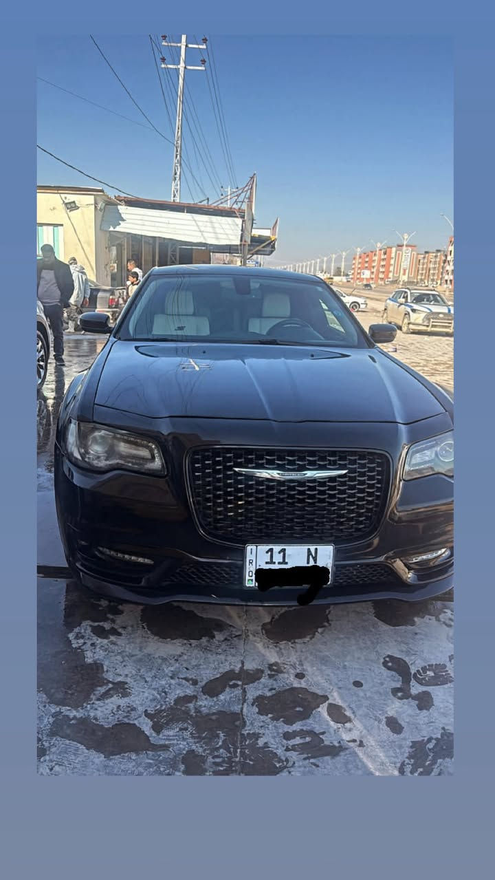 للبيع اوباما 18 مرمزه 19 كل اصولياتهه اتحملهم رقم دولي جديد هزه فحص كله جديد سياره مرفوع الهه كارفريكس 19 يعني جاهزه من كلشي حادثه سرقه بنيد جاملغ فقط بدون ايرباك مكان السياره ديوانيه السعر 178 وبيه مجال بسيط جدا جدا سياره حلوه داخل ابيض دوشمه كامله بلنواب درجه اولى حداديه تخم تاير جديد❤️
***********
