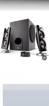 مضخم صوت • توصيل