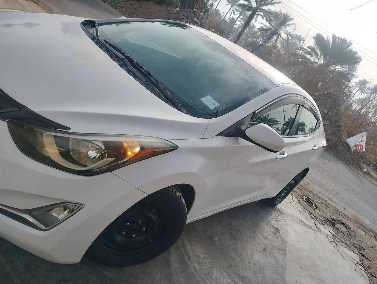 يارب  النتره موديل 14سياره جديده بمعنى الكلمه محرك دوش 1800 محرك كير مكفول سياره تخم تاير صدر امامي خلفي جديد تبريد ثلج ضرها بسيط هلا شاشه تحكم ستيرن كامره شرط التحويل ثاني العنوان ديالى بعقوبة 112وبيه مجال الطيبين سونار مرفوق وفيديو رقمي***********
