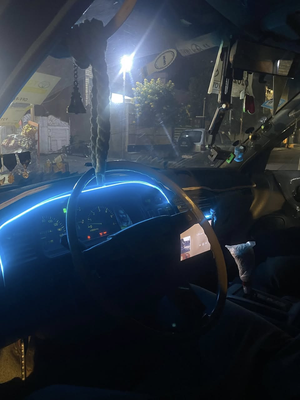 للبيع فارة مكينة ففتي مكينة وكير وكسل كفالة كل عشر أيام ابدل دهن سيارة كاملة كبل للشارع سيارة نقص بس بور دشبول بلادي تخم تاير جديد زنون عالي ناصي سيارة خير من الله كاملة شاشة نت تخم سماعات GBL مكان احسينية الراشدية شارع ابو سمير *********** سعر ٤٠ وبيهة مجال
