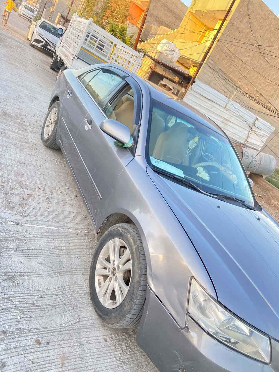 سوناتا امريكي2008 اربع قطع صبغ جامرلغات اثنين وبابين جهت السايق كير محرك تبريد سنوية جديده رقم جديد باسمي تحويل ثاني يوم فتحه بلسقف تحكم ستيرن كشن كهربائي السعر 97وبيها مجال قليل***********
