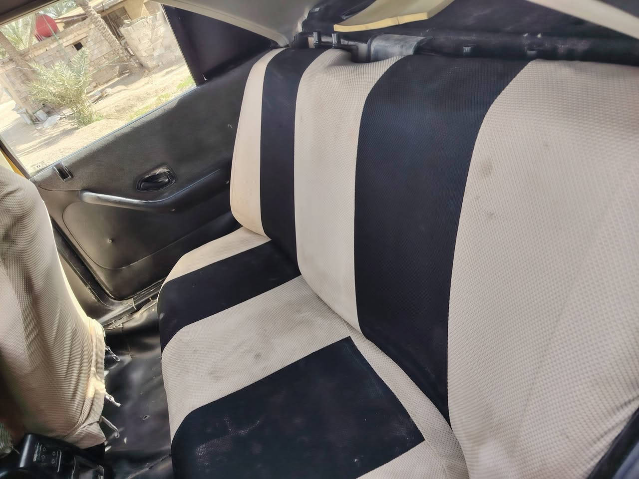 سلام عليكم للبيع بيجوبارص مديل 12رقم قادسيه سنويه لل27مكينه وكير جدد تخم تاير حداديه جديده كهربايات شغاله السعر 17مكاني نجف مناذره ***********
