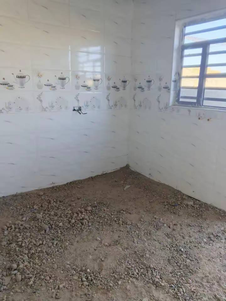 خلفه سراميك متفرغ  التصال ***********
