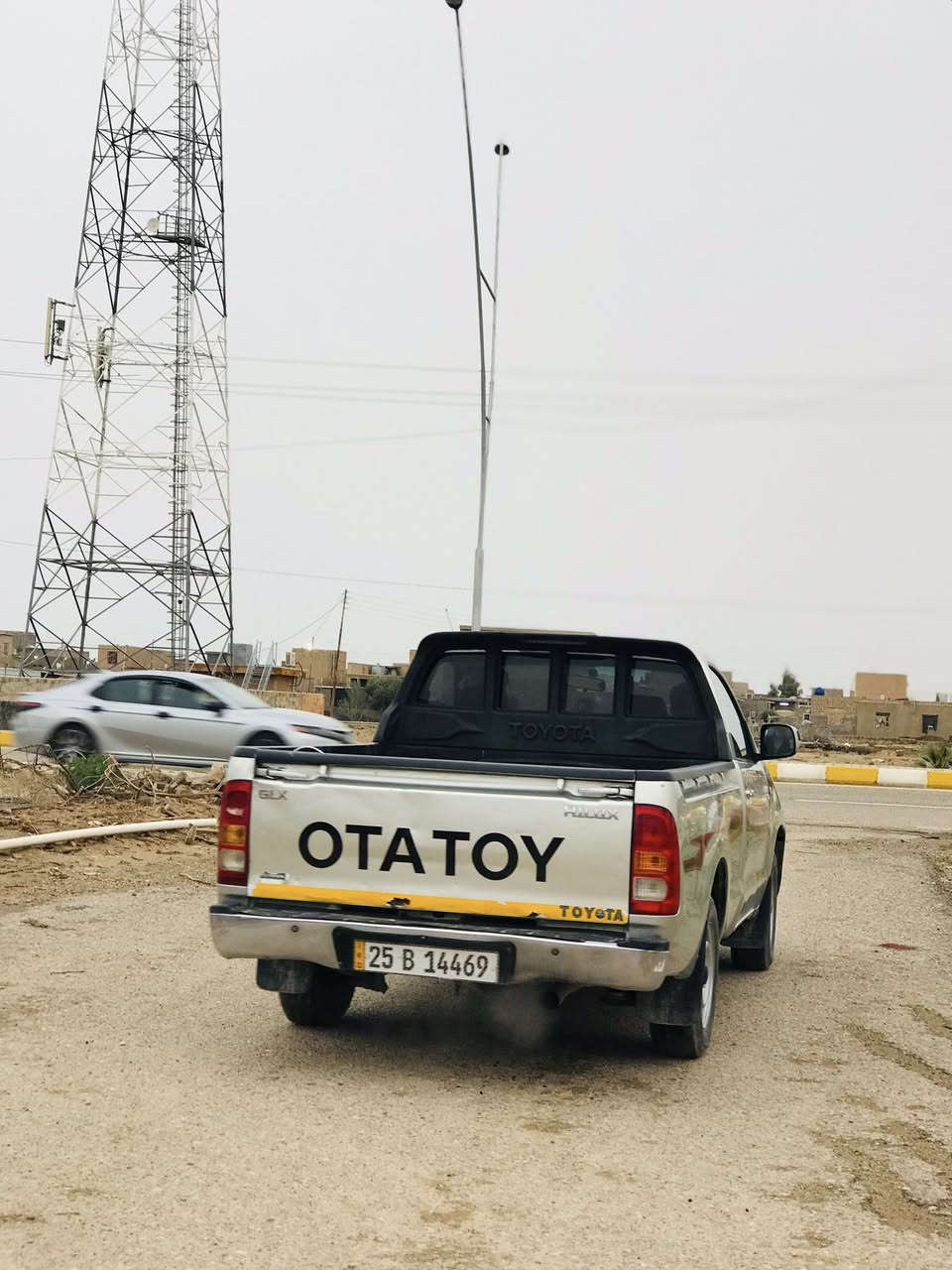 اسلام عليكم 
للبيع بيكم هايلكس موديل 2010 تك كهربايات جاهزه مكفول كفاله عامه محرك بس القبق مفتوح  بيها صبق اقل شبر رقمها كركوك الجديد تحويل مباشر  سعر ١٢٥ وبيها مجال مكان انبار قضاء عانه***********…..***********
