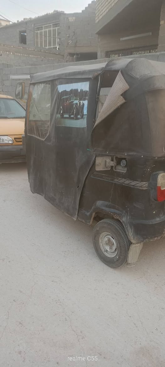 السلام عليكم تكتك ل بيع موديل 2017  مكان مدينة الصدر شارع داخل شراي يتصل *********** ما متواجد عليه الفيس
