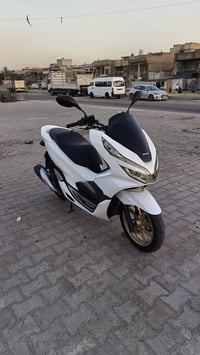 شباب سلام عليكم درجة بي سي اكس.جيل.ثالث دراجة جديدة اي نقص مابيه.مكفول...