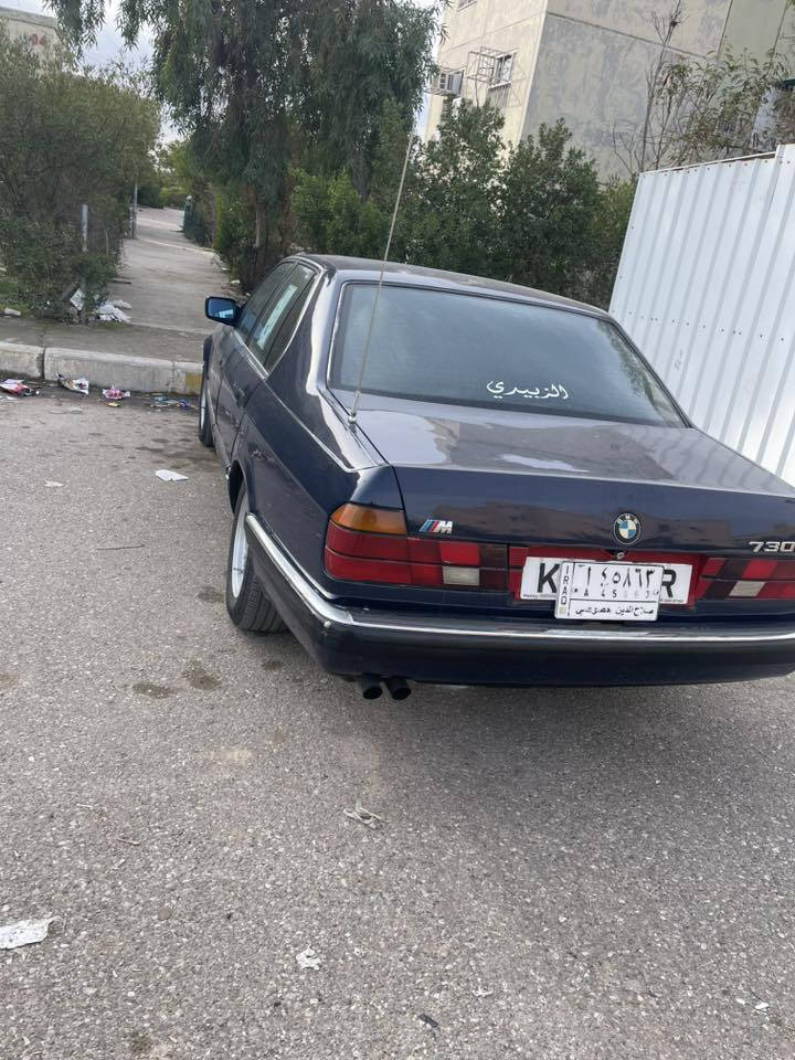 بي ام ٧٣٠ بلاد موديل ٩١
محركها ٣٥ فل 
سنويه لل ٢٩ مشروع وطني شرط التحويل
بدون ضربه صبغ عام جماليه 
تبريد ثلج 
تدفئه شغال 
كشن جلد 
سقف سلايت 
فول مواصفات 
محركها خير من الله لا صرف لا بخار 
سياره حلوه و كاعده 
وياله جديد تايرات جديد باتري جديد
سعر 55 
السياره بكركوك


**إذا كنت صاحب هذا الإعلان وتريد حذفه لأي سبب، رجاءا أرسل رسالة إلى الدعم الفني**