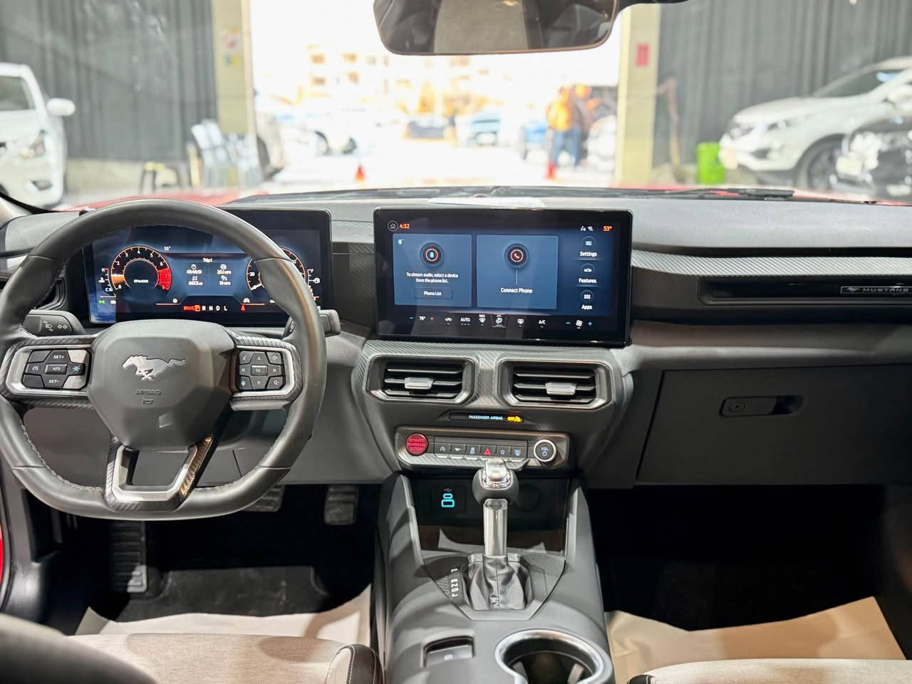 فۆرد مۆستانگ ٢٠٢٤ ئیکۆبوست
دەرگاو پەڵەیەک لە چاملەخی دواوە لای سایەق بۆیاخە
بێ ناو گرتن
ئێرباگ تەنها شان تەقیوە بیلادی سەر سەیارە بۆ ی دانراوەتەوە
پێشو پشتی کەپسە 
١٦ هەزار رۆیشتوە
وێنەی ڕوداوەکەشم داناوە
ژ. مۆبایل 
***********
واتساپ
***********
نرخی ٢٥٥ و مەجالێکی کەم رانية, السليمانية
