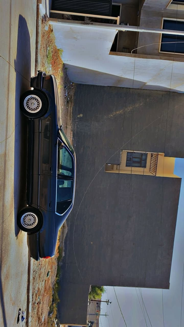 بي ام للبيع 730فول توماتكيك رقم الماني كير محرك شرط تبريد ثلج بيه ثلث قطع صبغ بيه كاربون اكتروني جديد تشغيل عن بعد تحكم بجهاز اي كلوبه بسيارة تتحكم بيه بجهازك طخم تاير ويل خليه اني صاحبها الشرعي جديد السعر 50 وبيها مجال لطيبين الاتصال*********** //
موصل جانب الايسر
