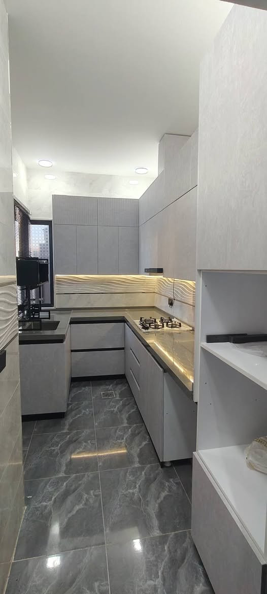 🟠#دار_للبيع
▪️المنطقة / #موصل _ #حي_التعليم
▪️ اقرب نقطة دالة / #سايدين_60
▪️صنف العقار / #جمعية_التربية_الرابعة
▪️المساحة /. 100م² ،واجهة 5م ،العمق  20م .
▪️وصف العقار / #بناء_زيرو_2025
▪️ يحتوي الطابق الأول /غرفة نوم(1) هول / مطبخ / استقبال/مشتملات
▪️ يحتوي الطابق الثاني /غرفة نوم (2) هول/سطح كاشي 

#للاستفسار_اكثر_الاتصال_على_الارقام_التالية 

         ***********📞
                         ***********📞
