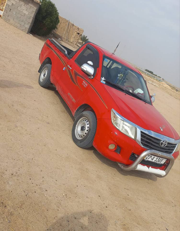 أسلام عليكم فلاونزه مديل 2014 اللبيع تك اربع حلقات رقم ذي قار نكليزي تحويل ثاني يوم حداديه تخم تاير. سيارة نضيفه شاصي ومكينه وكير مكفولات مكفوله من الفتح وتبديل بيه صبغ بجهت سايق. 
مكانه بصره سفان سعره 140 وبيه مجال حق جيه شراي يتصل. *********** البصرة, العراق
