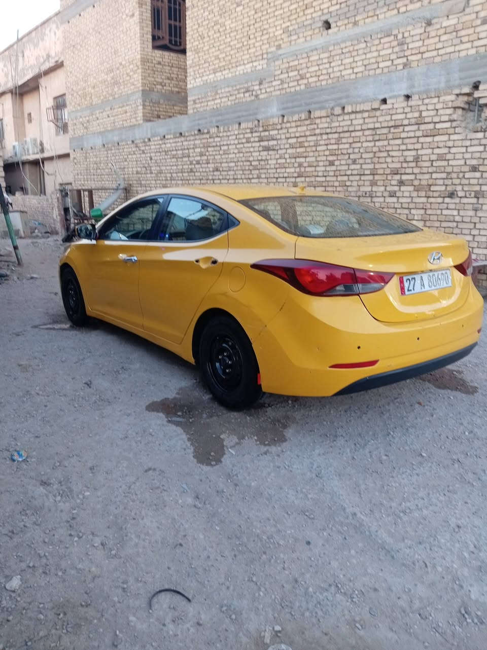 سلام عليكم  النترا 2016 امريكي بسمي مكينه وكير وحداديه وتبريد وتخم تاير شرط مصفره  هيه وغرامات وخط وبحث  السياره جاهزه على اخر حبايه  (السياره كير عادي)  السعر 95 مكان الناصريه مركز  ***********
