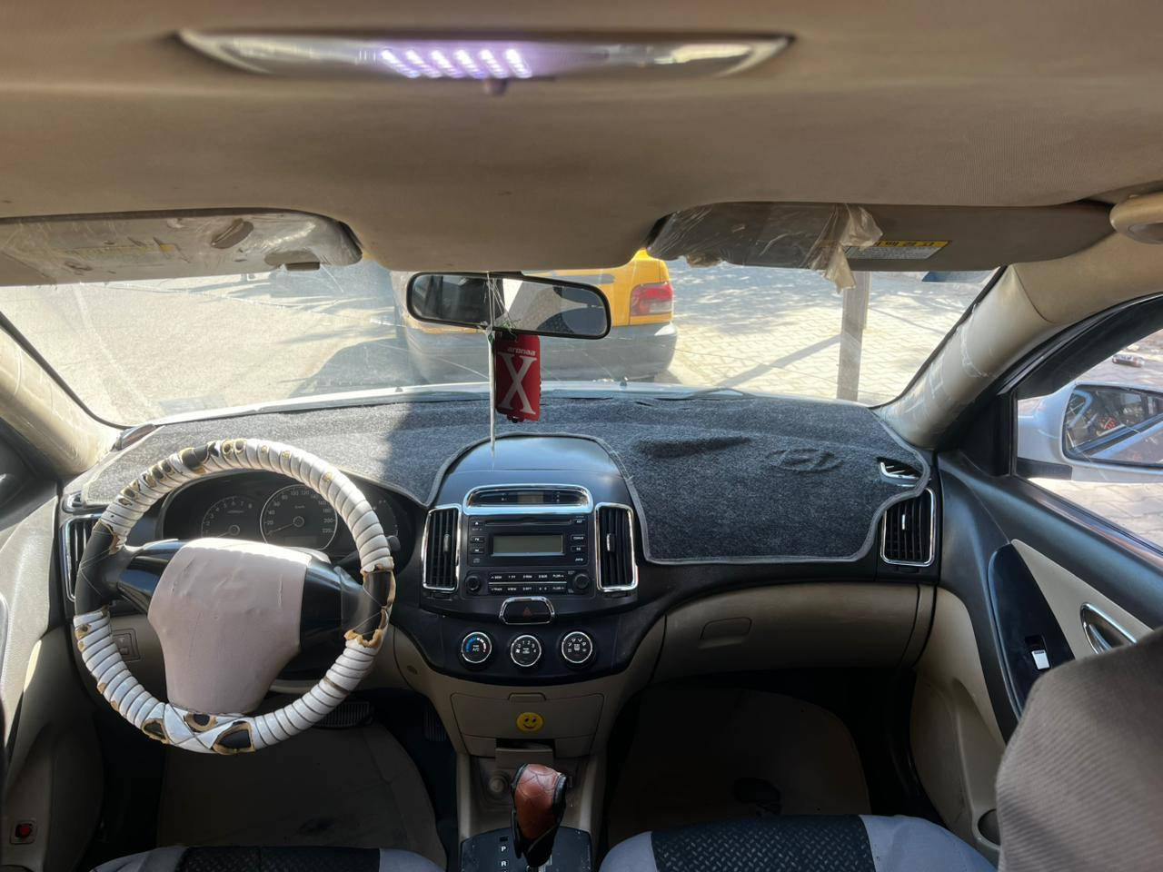 السلام عليكم النترا افانتي موديل 2009 خليجي مصبوغه عام أثر شخوط بدون حادث كير مكينه مكفول رقمهه انبار الاستفسار رقم الهاتف - *********** _ ***********
