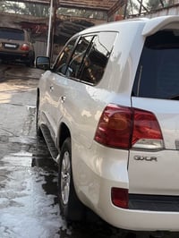 لندكروز • ٢٠١٤ • مصفح أبواب