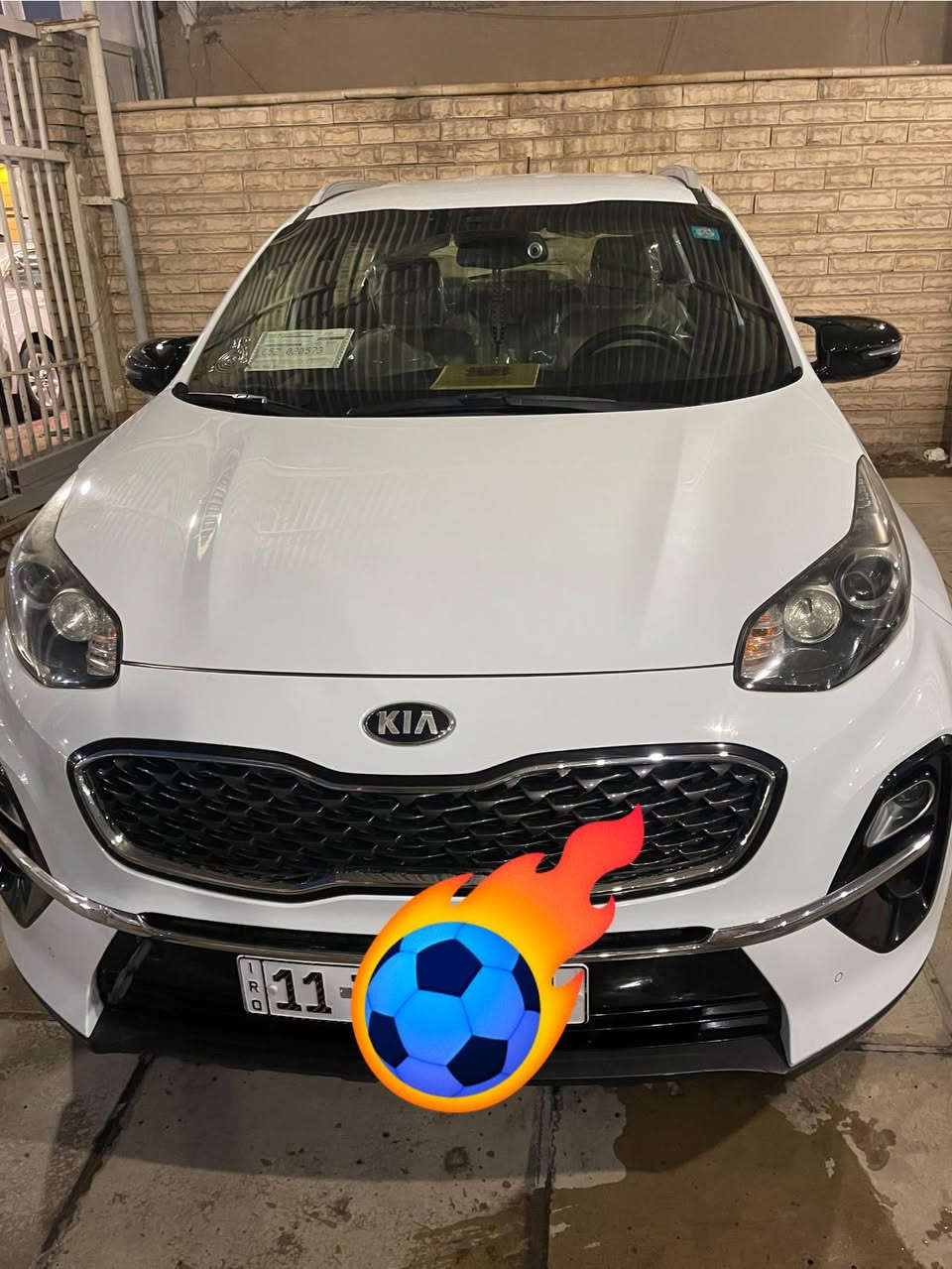 السلام عليكم
كيا سبورتج ٢٠٢٠
حساس امامي
حساس خلفي
كأمره دواره
شاشه ابل كار بلي
مراه كهرباء
السياره جاهزه وكامله 
مكفوله من البارد والتبديل والصبغ 
كفاله الكير والمحرك 
تخم تاير جديد 
مكان السياره بغداد 
شارع فلسطين
***********
