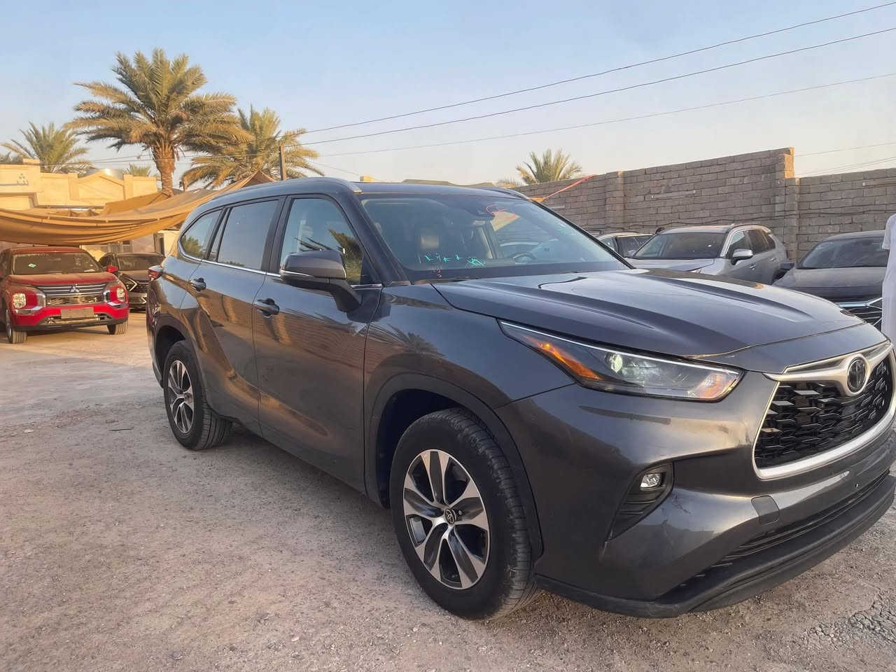 بسم الله الرحمن الرحيم
تويوتا هايلندر  2023
رقم الشاصي 5TDKDRAH9PS000091
فول مواصفات XLE
7 راكب 
ضرر خلفي 
العنوان الشرقاط اجميلة 
للاستفسار اتصال واتساب 
***********
السعر افحص السياره  وخابرني
