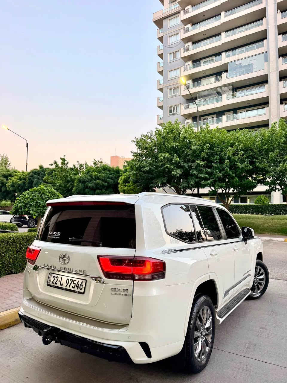 TOYOTA Land cruiser 2024 Limetd
‏48,000 KM📦
🔻ارخص سعر بكل العراق  سعر 688$
        GX.R  ليمتدت

***********📞

‏‎سنة ال‎ضمان شركة SAS
كل غراض بلادي موجود
٥ كاميرا 
ماشييه 48 الف  كم 
‏‎المواصفات :
- محرك 6
‏‎- فتحة سقف ( سلايد ) 
-٣ شاشات 
- شاشات ترفيه خلفية
‏‎- مقاعد جلد 
‏‎- مقاعد كهربائية 
- مقاعد امامية تبريد 
- ⁠تبريد وتدفئة امامي خلفي 
‏‎- بصمة الابواب 
‏‎- صندوق كهربائي
‏‎- مصابيح LED و زينون
-7 راكب 
-شحن واير ليس 
-حساس امامي خلفي 
‏‎- حجم العجلات 20 inch 
مكفول كفاله عام كلشي مابيها بل باكيت

مكفولة كفالة عامة من الدعامية إلى الدعامية
‏‎ بدون صبخ .بدون بارد  ،بدون رصعات ،بدون حتى شخط
‏‎دعاميات هم بدون صبغ ،رمل مابي ،لحية بدون صبخ ..بقية كلها بشرط

محرك كير بشرط مامفتوح
‏‎سيارة حيل نظيفة كلشي عل بلاد لوك
‏‎سنوية زنكة كلشي جديد مدفوع لـ2030
‎‏‎باسمي السنوية بشرط تحويل و خرامة 
‏‎سيارة مابيـها دينار مصرف كامل من كل نواحي
رقم شيمالي 

نفسي يوم /تحويل و وكالة حاظر 
مكانك /داخل سليماني

***********📞 Singapore
