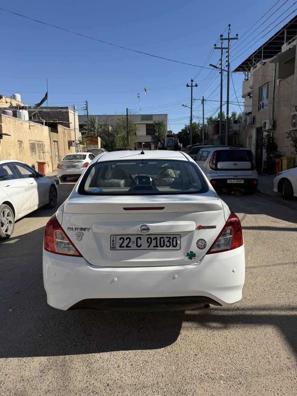 السلام عليكم نيسان صني مديل 24 مصري بيها بارد بالجاملق الإمامي جهت السايق و بارد بالجاملق الخلفي صفحت العبري سياره حلوه و جديده حداديه جديده تايرات جديده ماشيه 60الف 
السعر 115 وبيها مجال 
الرقم 
***********
