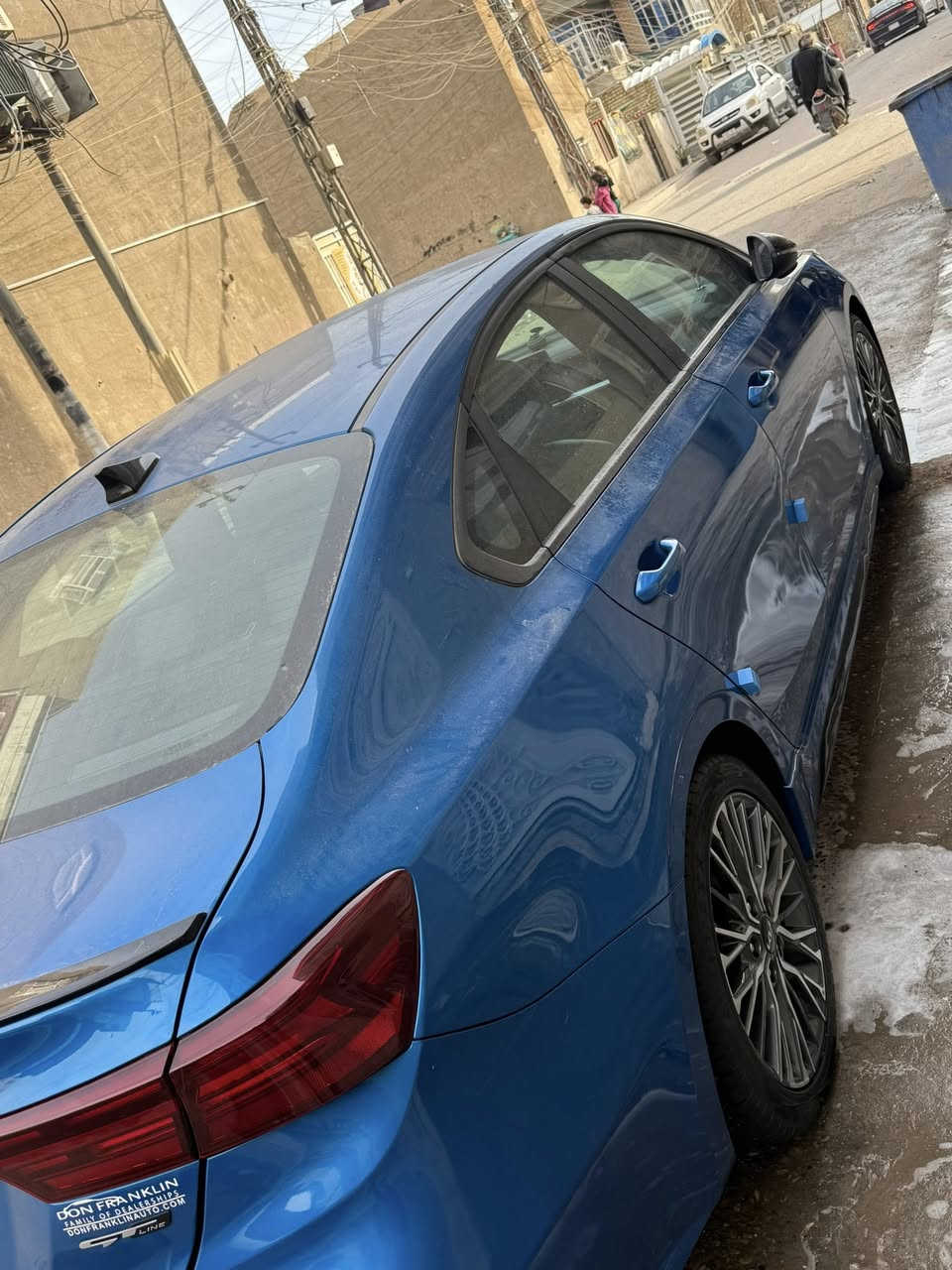 سلام عليكم فورتي موديل2023 رقم بغداد بسمي السيارة حادثة باب الصدر ومصلح نفسه مصبوغ وشويه من باب الورى بي صبغ اربع اصابع سياره بدون تبديل مكينه ممفتوحه سياره كلهه عل شركه شرط السياره ماشي 50 ميل صور الحادث بل منشور 
السعر -160 الاستفسار ***********
