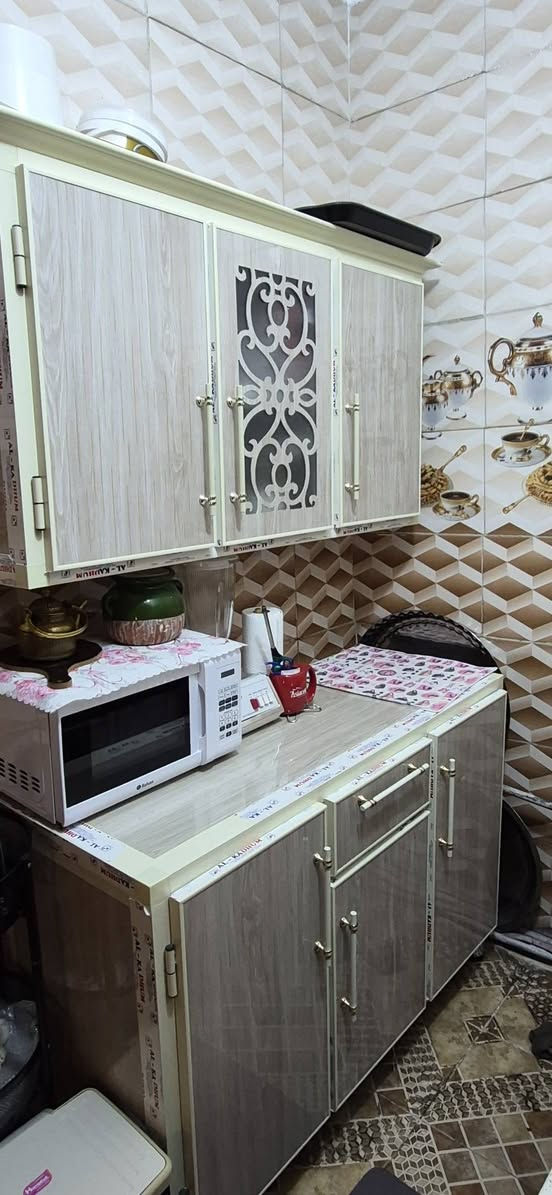 للبيع ..
كاونتر وملحق متر ونص

سنك مرمر متر ..  جديد

رجاءاً بس الشراي يدخل خاص.


**إذا كنت صاحب هذا الإعلان وتريد حذفه لأي سبب، رجاءا أرسل رسالة إلى الدعم الفني**