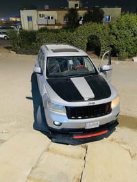 من رخصت الادمن جيب شيروكي    محرك6  كير ومكينه خير من الله  كشن كهرباء...