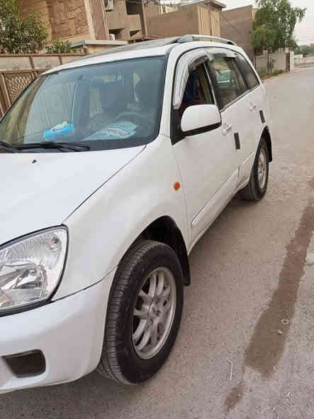 السلام عليكم تيكو موديل 2011 كير ميكانيكي كير ومحرك مكفول تخم تاير ويل كب تبريد شغال كهربائيات كامله سنتر لوك رقم بغداد انكليزي  السياره بأسمي تحويل مباشر السعر المطلوب 54 وبيها مجال بسيط للتواصل *********** مكان السياره بغداد
