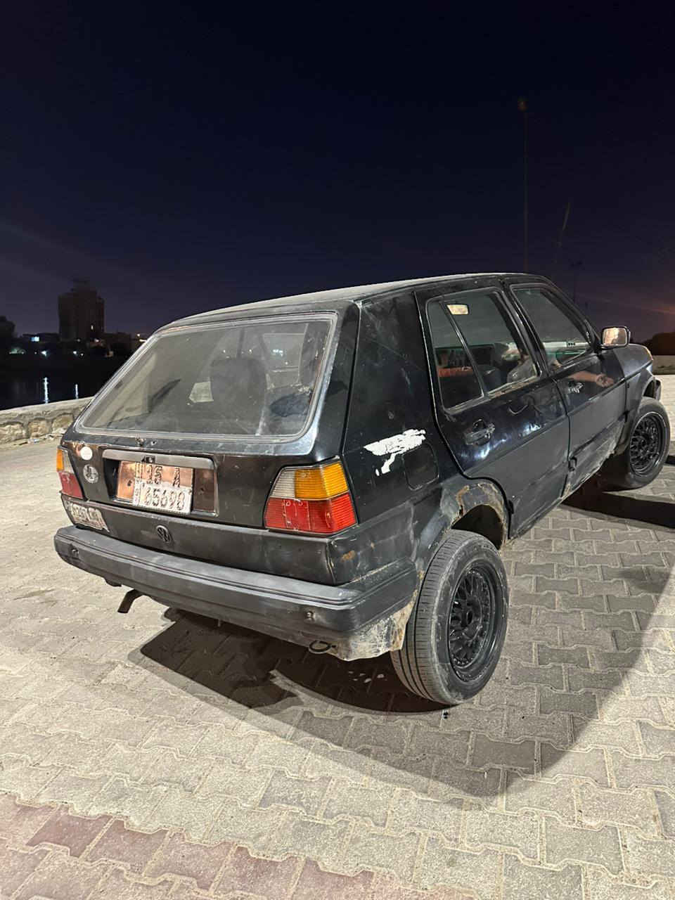 للبيع كولف عضم 1991 MK2 محرك ناعم 1400 CC 
كير 5 نمر رقم انكليزي الحديث  هزة جديدة سنوية جديدة  ما عليهة غرامات  السيارة جاهزة شغل واطلع وين ميعجبك 
يرادلهة ترتيبات للداخل وشوية خياسات تصلح  بيهة  تخم ويل bbs حجم ١٥ تو سايز بس الويالة سعرهن ٣٥٠ الف  

السعر 21 ورقة 
المكان بغداد البياع 
*********** 
***********
