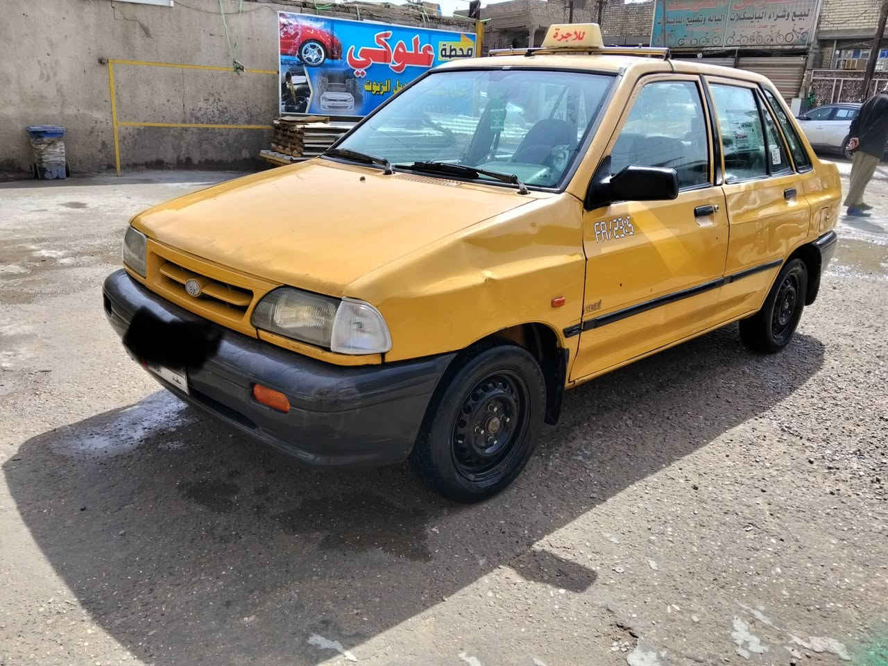 السلام عليكم ساييه موديل 11سياره جاهزه من كلشي كبل الشارع التبريد فقط غاز اكرر فقط غاز التبريد كير محرك صدر مابيهن شي عليها غرمات مروريه 700الف دينار اني ابيعلك راعي وبصمه وسيارة رخيصه اريده بلعراقي مالي شغله بلورق ابيعلك اب مليونين وربع نهايته سياره ناعمه وتشتغل وين مايعجبك شغل وطلع جاهزه اترايك البصره شواصي مابيهن شي ***********بيتي بغداد الامين
