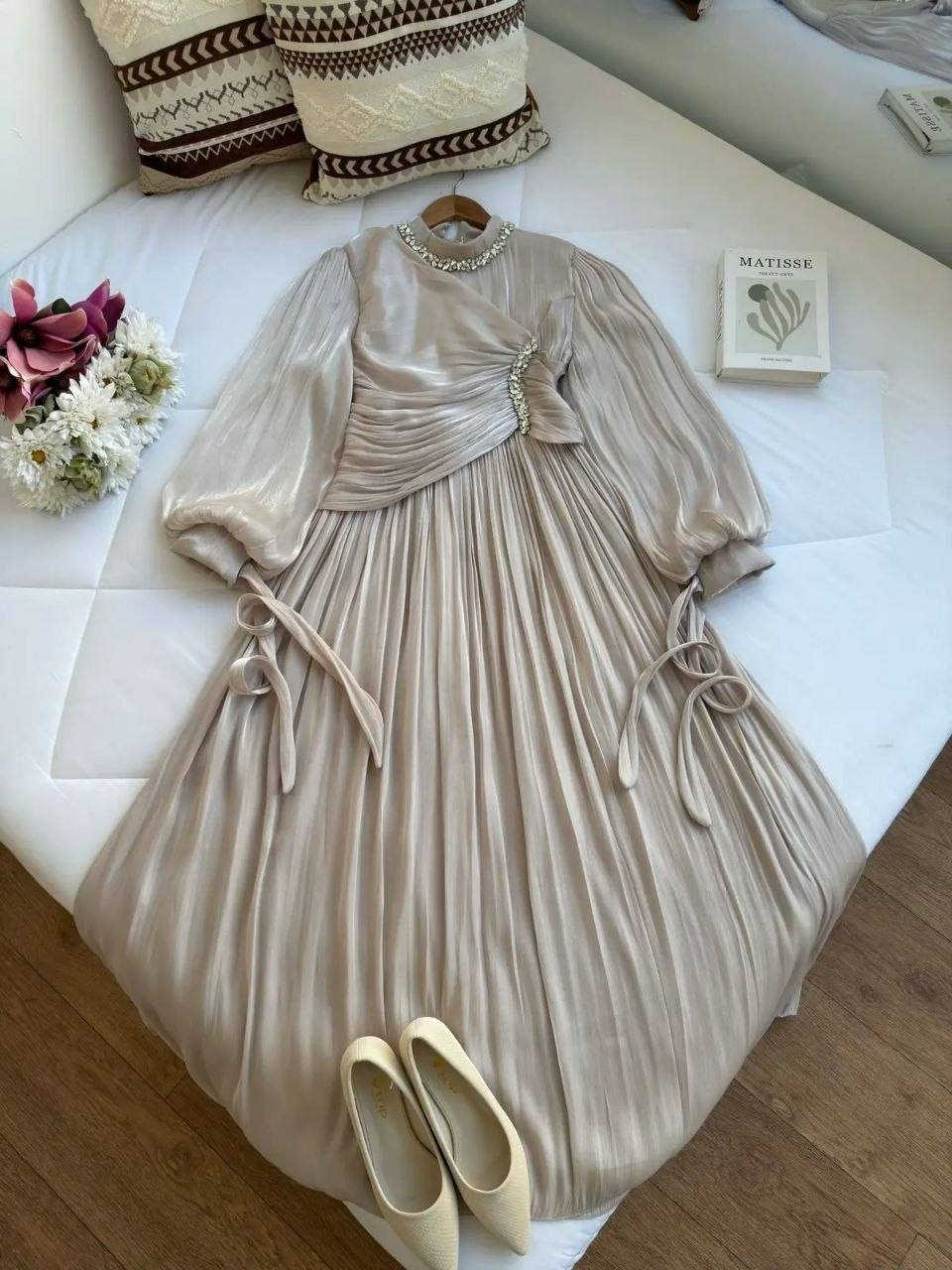 فستان مناسبات❤‍🩹
السعر 33الف فقط 
خامة اوركنزا مبطن
38-40-42-44-46-48


**إذا كنت صاحب هذا الإعلان وتريد حذفه لأي سبب، رجاءا أرسل رسالة إلى الدعم الفني**