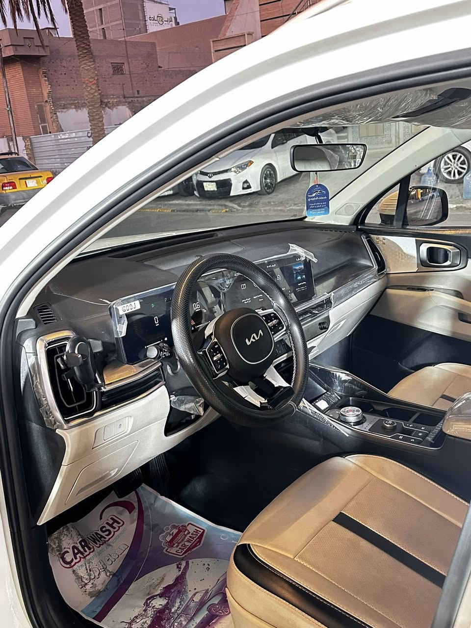 سورنتو 2024 مواصفات حلوة بصمة تشغيل عن بعد 

كفالة عامه فقط رصعة بالباب وخفيفة وصورتها موجودة في المنشور سيارة كلش نظيفة 

الكير ماوس مرغوب

محرك 2500 / 4 سلندر 

رقم سليمانية بأسمي

ماشيه 21 الف فقط

السعر 279 مجال فقط حك جيه

العنوان بغداد / المنصور 

متواجد فقط واتساب 

***********
