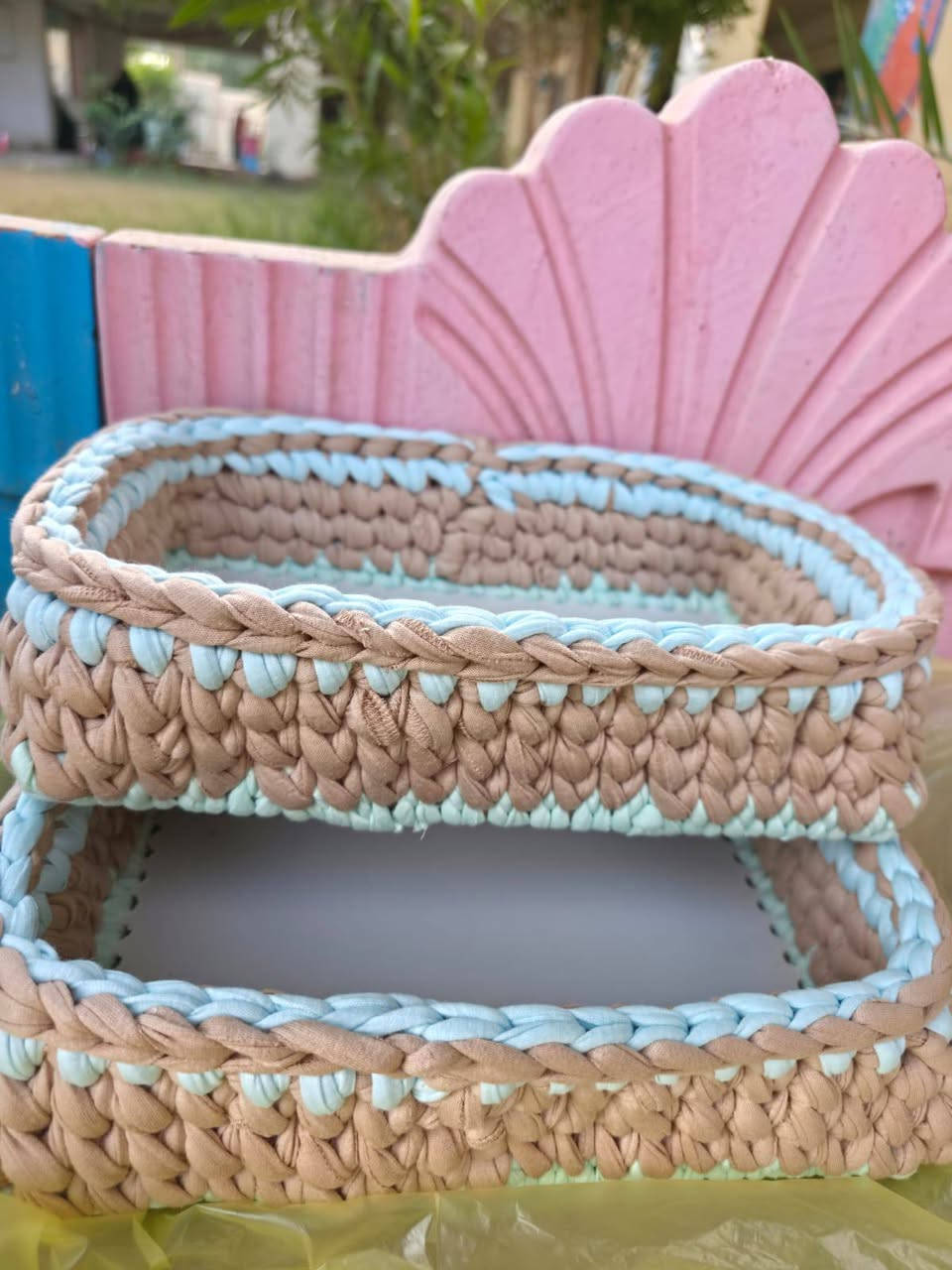 السلام عليكم اني اشتغل حياكة يدوية وهذا جزء من شغلي حسب طلب الزبون يوجد توصيل جميع  المحافظات واي شي تردون اشتغلة الكم


**إذا كنت صاحب هذا الإعلان وتريد حذفه لأي سبب، رجاءا أرسل رسالة إلى الدعم الفني**