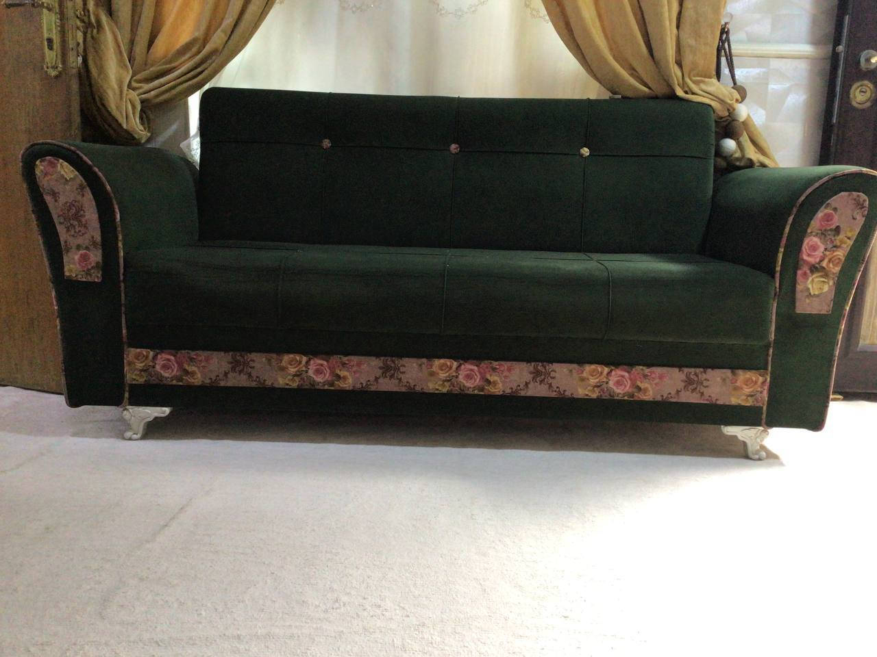 تخم نضيف جدا
السعر 275 الف وبيه مجال قليل 

عنواني كربلاء حي الاطارات 

شراي يتصل ويدلل ***********
