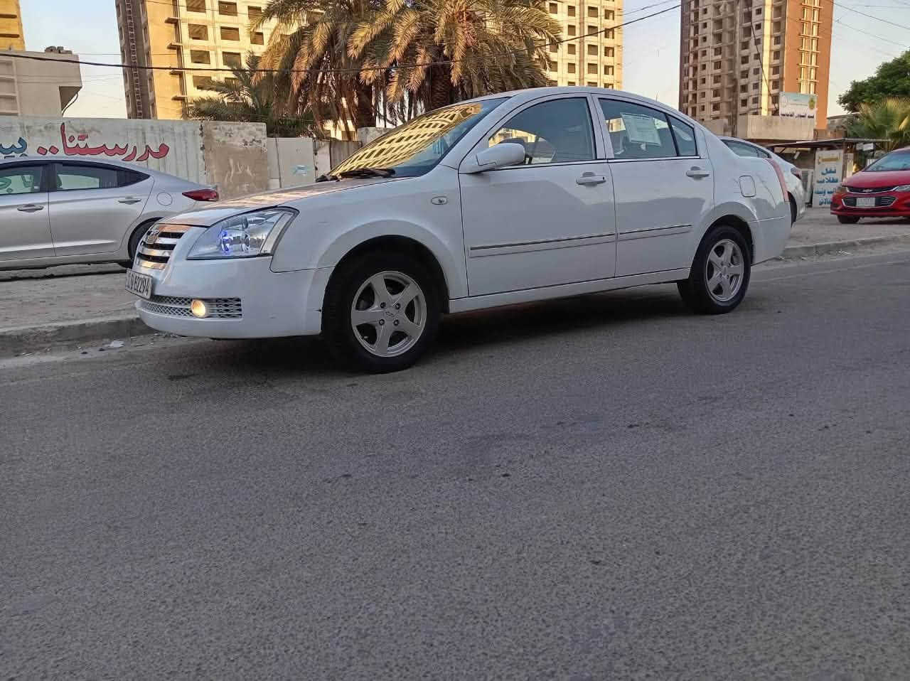 السلام عليكم
بيع او مراوس 
شيري A5 2012 
محرك بلادي 
كير اوتماتيك 
ماشيه 120 حقيقي 
صبغ جاملغ 
دوشمه كشنات ارضيه جلد 
مابيها نقص جاهزه 
السعر 45 
***********
