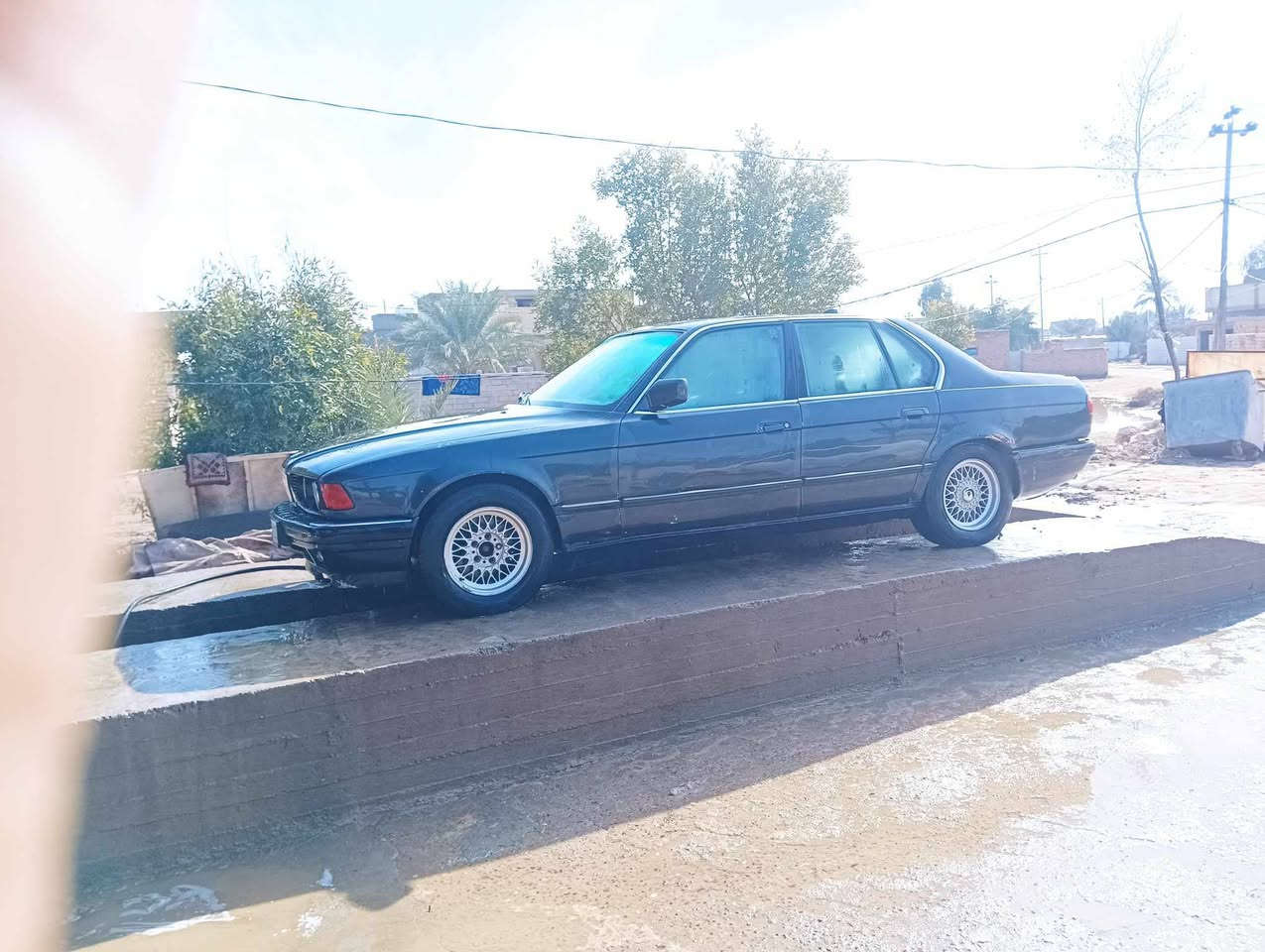 للبيع بي ام 735 سياره جاهزه ما عايزهه شي مكينه 3:5وكير اوتو جدد
سياره فول مو عميه جاهزه عله اخر حبايه كهربايات كلهه شغله وما عايزهه شي سعر 20 وبيهه مجال قليل ضاع رقم راعيهه اكفلك سرقه رقم نكليزي :رقمي‏‪***********‬‏
