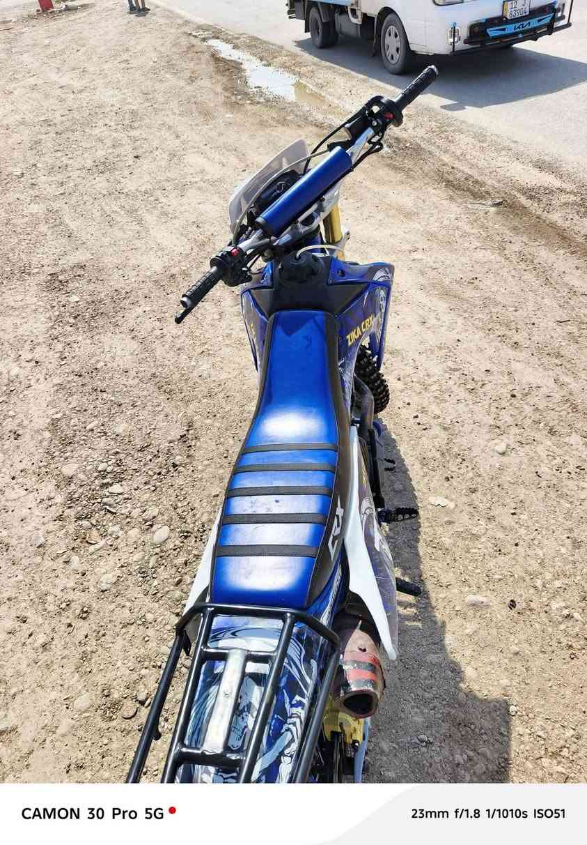 السلام عليكم  موطور  للبيع محرك 300 سي سي موديل 2026 ماشي اربعه اشهر فقط كشن عريض باب اول  سعر 1450 بي مجال لطيبين خاض ماكو  مكان عوسجه قربي جنوب الموصل كياره  ***********
