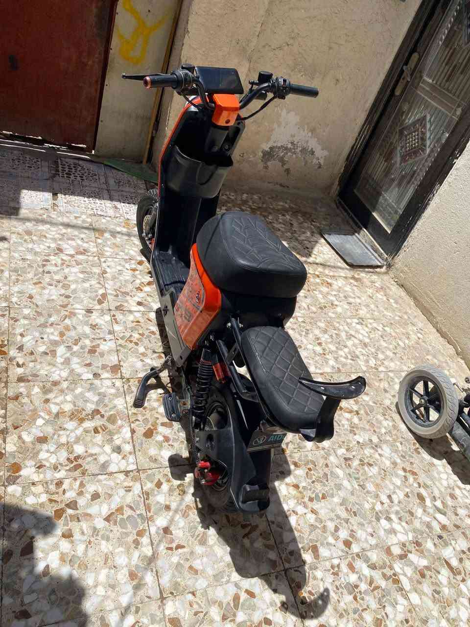 السلام عليكم دراجه للبيع ار 9 نضيفه كلش جديده بطاريات جدد كلشي شغال بيه وكامله سعره 300وبيه مجال بسيط الشراي مكاني بصره ابوالخصيب


**إذا كنت صاحب هذا الإعلان وتريد حذفه لأي سبب، رجاءا أرسل رسالة إلى الدعم الفني**