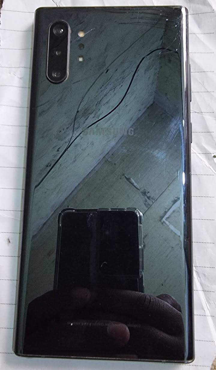 نوت 10 بلاص ذاكره 256 عشوائيه 12 كيكه
نوت 10 بلاص ذاكره 256 عشوائيه 12 كيكه 

جهاز نضيف مثل مامضوح بصوره بس ضهره مفطور بس هاي 
***********

سعر 275
